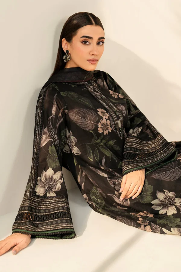 BQ-33B Digital Printed Khaddar Suit 3pc with Khaddar Digital Printed Dupatta & Embroidered Patches