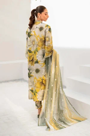 naqoosh-winter-dress-designs-2025-new-arrivals-everlight-dhanak-collection-khaddar-velvet-online-end-year-sale-3_7ae5e2d8-2f2f-4c72-abf6-4faf7dea0f9d