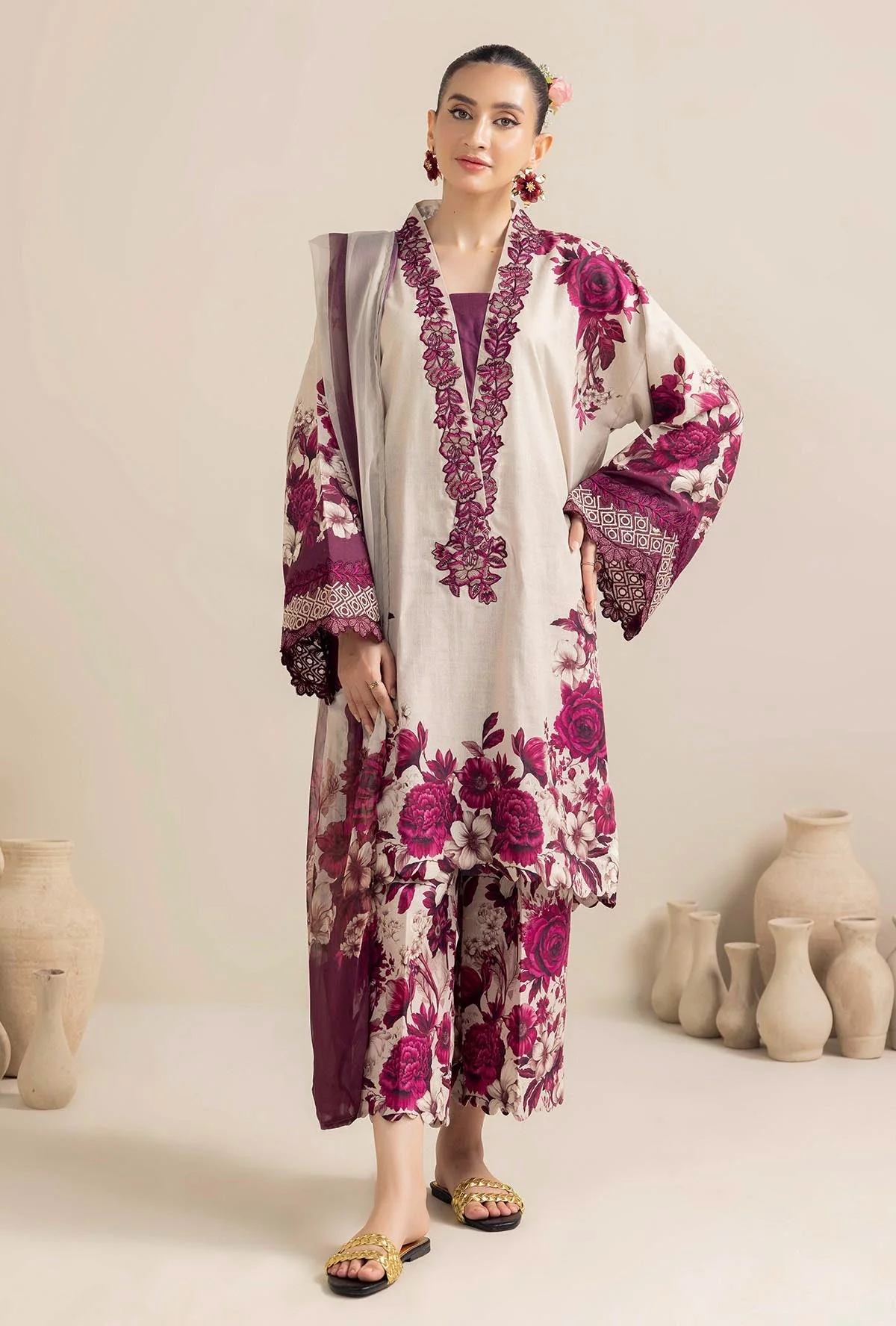 AD476 Unstitched Digital Printed Lawn Suit With Digital Printed Lawn Dupatta